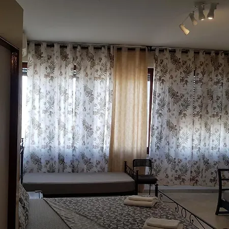 B&B Diana-3